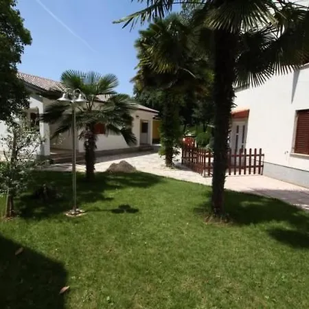Felix By Interhome Apartmán *