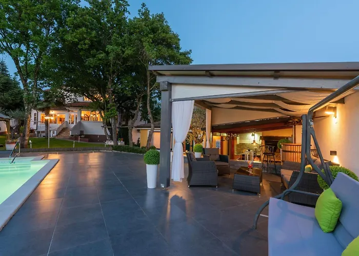 Felix By Interhome * Kukci