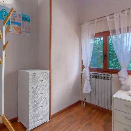 Felix By Interhome * Kukci